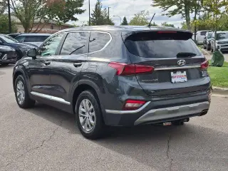 Hyundai Santa Fe 2020 con tracción en las fouraz SE 4dr Crossover