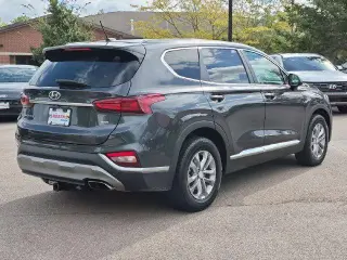 Hyundai Santa Fe 2020 con tracción en las fouraz SE 4dr Crossover