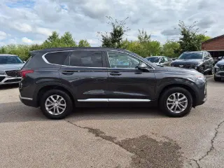Hyundai Santa Fe 2020 con tracción en las fouraz SE 4dr Crossover