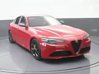 Alfa Romeo Giulia 2020 Base 4dr Sedán