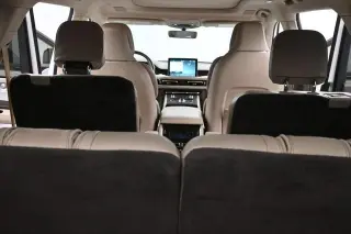 Lincoln Aviator 2022 AWD Reserve 4dr SUV