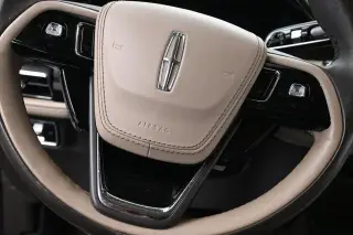 Lincoln Aviator 2022 AWD Reserve 4dr SUV