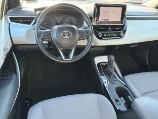Toyota Corolla 2025 SE 4dr Sedán