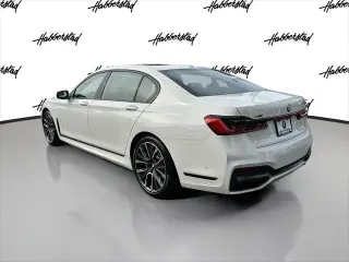 BMW Serie 7 2021 AWD 750i xDrive 4dr Sedán