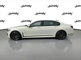 BMW Serie 7 2021 AWD 750i xDrive 4dr Sedán