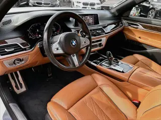 BMW Serie 7 2021 AWD 750i xDrive 4dr Sedán