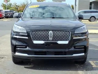 Lincoln Aviator 2023 AWD Reserve 4dr SUV