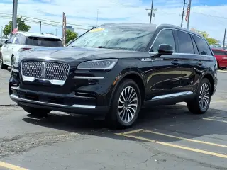 Lincoln Aviator 2023 AWD Reserve 4dr SUV
