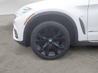 BMW X6 2015 AWD xDrive35i 4dr SUV