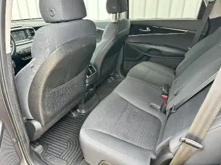 Kia Sorento 2018 AWD LX 4dr SUV