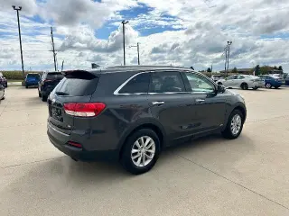Kia Sorento 2018 AWD LX 4dr SUV