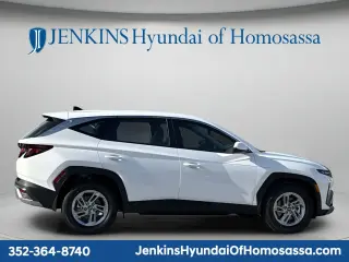 Hyundai TUCSON 2026 SE 4dr SUV