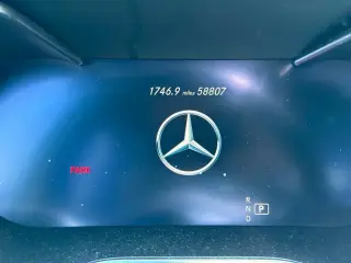 Mercedes-Benz Clase C 2021 C 300 Sedán de 4 puertas