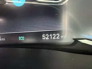 Genesis GV70 2025 AWD 2.5T Standard SUV 4 puertas