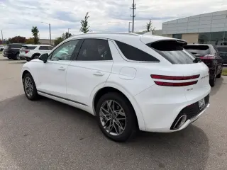 Genesis GV70 2025 AWD 2.5T Standard SUV 4 puertas
