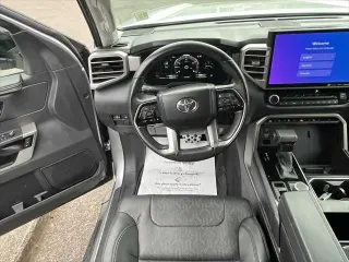 Toyota Tundra 2024 4x4 Limited 4dr CrewMax Cab Pickup LB