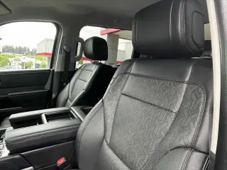 Toyota Tundra 2024 4x4 Limited 4dr CrewMax Cab Pickup LB