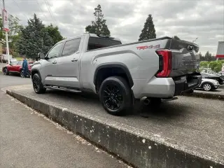 Toyota Tundra 2024 4x4 Limited 4dr CrewMax Cab Pickup LB
