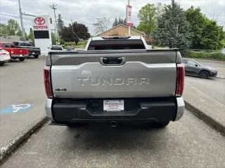 Toyota Tundra 2024 4x4 Limited 4dr CrewMax Cab Pickup LB