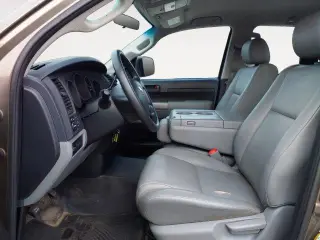 Toyota Tundra 2013 4x4 Grado 4dr Doble Cabina Pickup SB (4.6L V8)