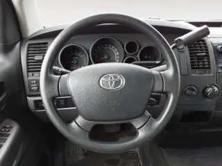 Toyota Tundra 2013 4x4 Grado 4dr Doble Cabina Pickup SB (4.6L V8)