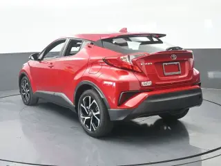 Toyota C-HR 2021 LE 4dr Crossover