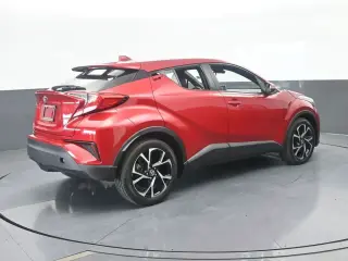 Toyota C-HR 2021 LE 4dr Crossover