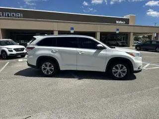 Toyota Highlander 2014 XLE 4dr SUV