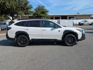 Subaru Outback 2023 AWD Wilderness 4dr Crossover