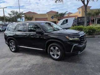 Honda Pilot 2023 AWD EX-L 4dr SUV con asientos del capitán traseros