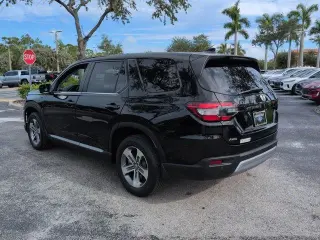 Honda Pilot 2023 AWD EX-L 4dr SUV con asientos del capitán traseros
