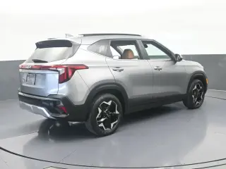 Kia Seltos 2024 EX 4dr SUV
