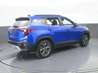 Kia Seltos 2024 S 4dr SUV