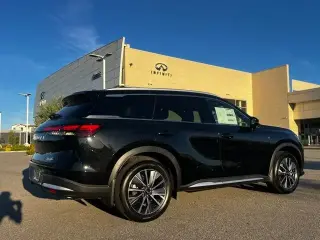 INFINITI QX60 2026 Luxe SUV de 4 puertas
