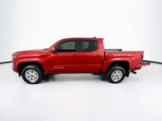 Toyota Tacoma 2026 4x2 SR5 4dr Double Cab 6.1 ft LB