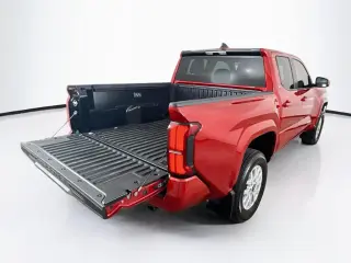 Toyota Tacoma 2026 4x2 SR5 4dr Double Cab 6.1 ft LB
