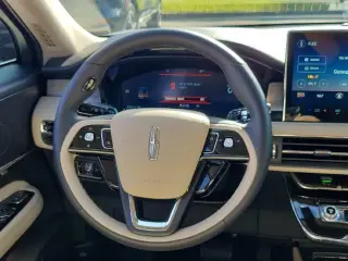 Lincoln Corsair 2026 Premiere 4dr SUV