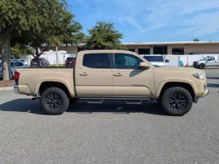 Toyota Tacoma 2019 4x2 TRD Off-Road 4dr Double Cab 5.0 ft SB