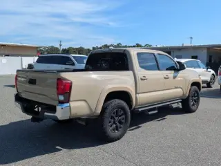 Toyota Tacoma 2019 4x2 TRD Off-Road 4dr Double Cab 5.0 ft SB
