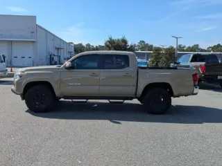 Toyota Tacoma 2019 4x2 TRD Off-Road 4dr Double Cab 5.0 ft SB