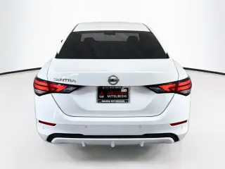 Nissan Sentra 2022 S 4dr Sedán