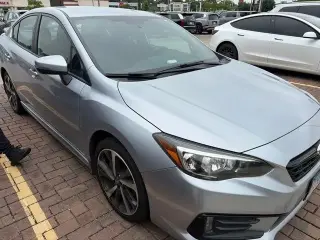 Subaru Impreza 2020 con tracción en las cuatro ruedas y Sport, sedán de 4 puertas
