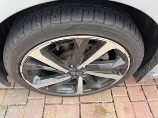 Subaru Impreza 2020 con tracción en las cuatro ruedas y Sport, sedán de 4 puertas