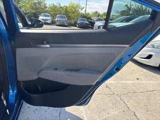 Hyundai ELANTRA 2018 SEL 4dr Sedán (EE.UU.)