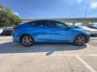 Hyundai ELANTRA 2018 SEL 4dr Sedán (EE.UU.)