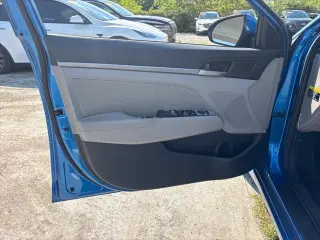 Hyundai ELANTRA 2018 SEL 4dr Sedán (EE.UU.)