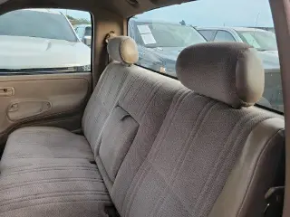 Toyota Tundra 2004 2dr Cab Estándar RWD LB