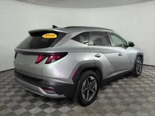 Hyundai TUCSON 2025 SEL 4dr SUV