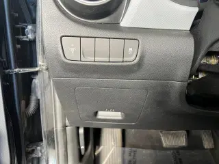 Hyundai KONA 2018 AWD SE 4dr Crossover