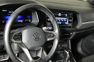 Volkswagen Jetta 2023 Deportivo 4dr Sedán 8A